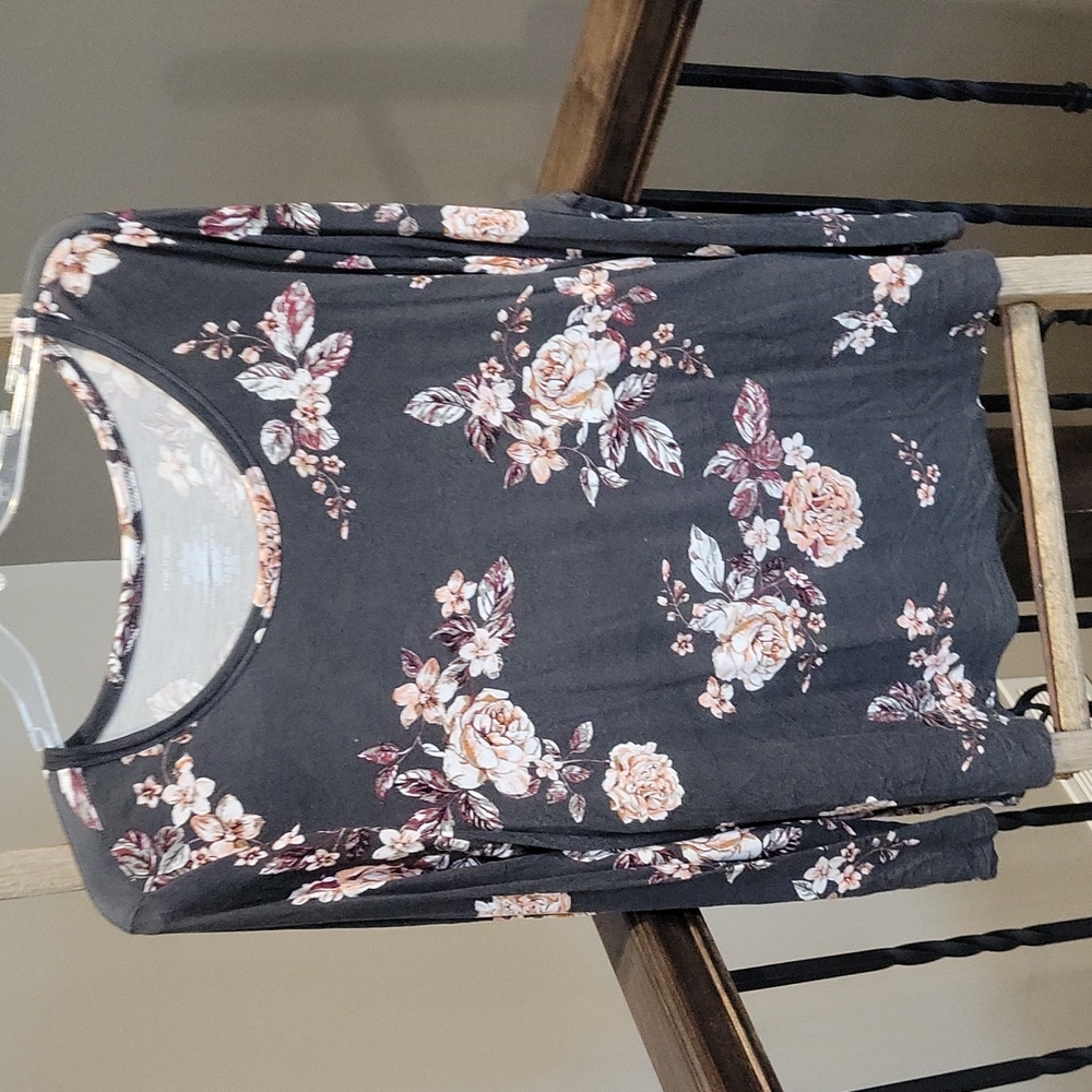 Maurices Long Sleeved Top
